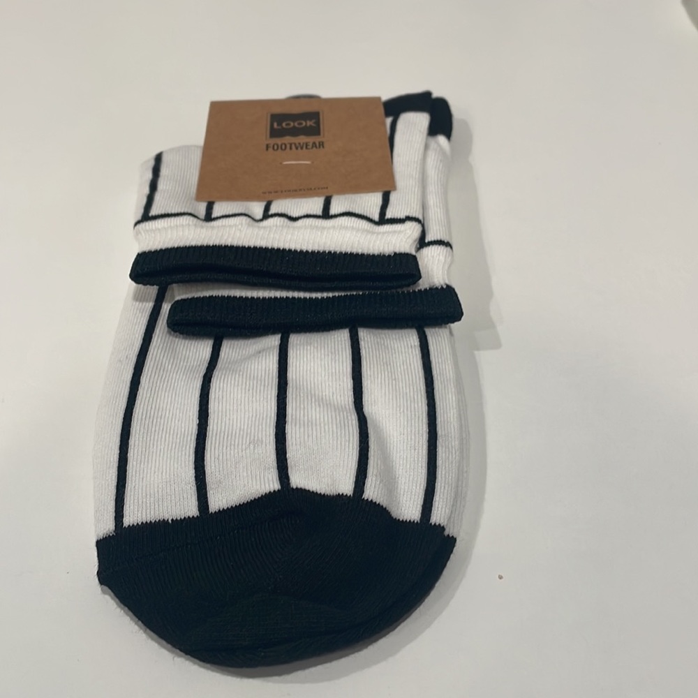 Lot of three pairs of women’s socks. OS. NWT - Picture 5 of 6